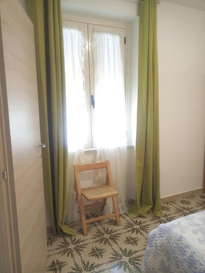 I Tre Scalini Bed & Breakfast Stintino Exterior photo